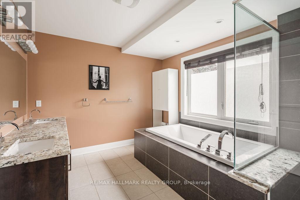 960 Elsett Drive, Ottawa, Ontario  K1G 2S9 - Photo 25 - X12447477