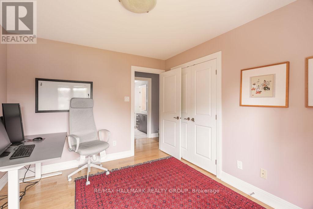 960 Elsett Drive, Ottawa, Ontario  K1G 2S9 - Photo 35 - X12447477