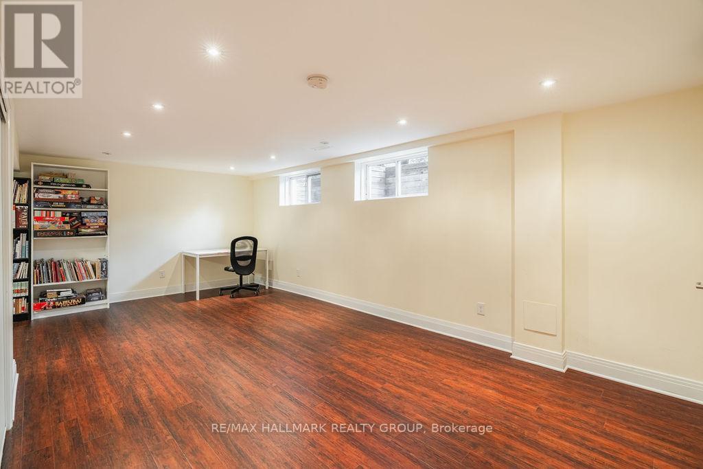 960 Elsett Drive, Ottawa, Ontario  K1G 2S9 - Photo 38 - X12447477