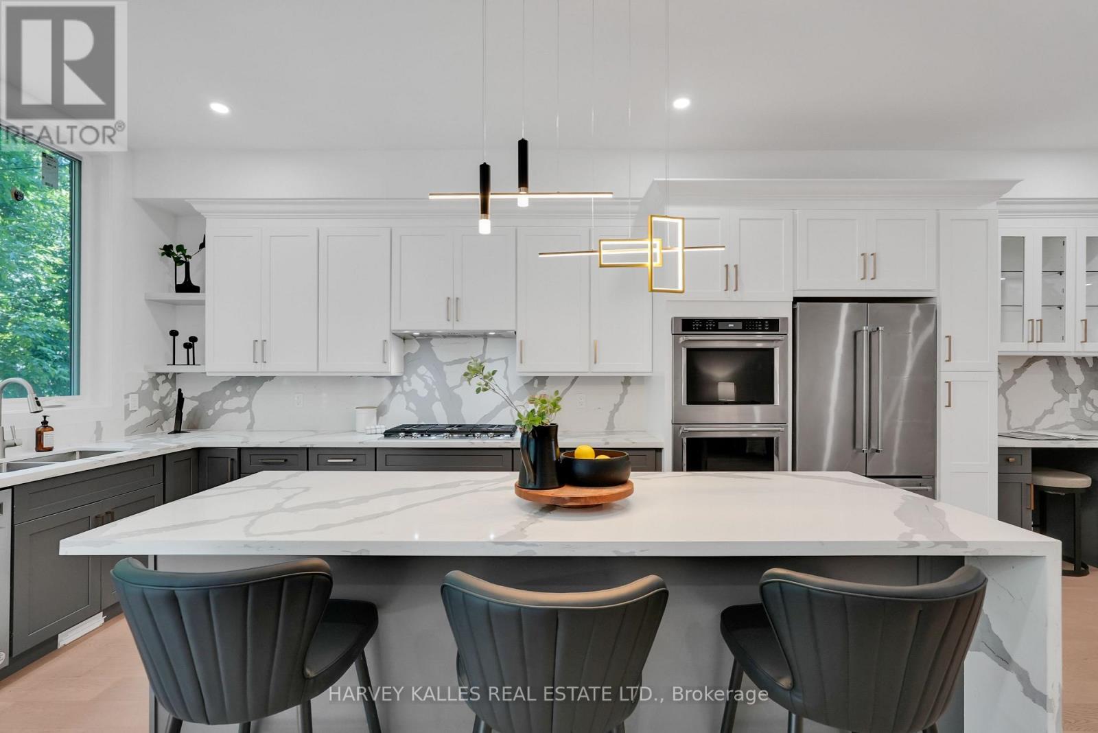 253 Albany Avenue, Toronto (Annex), Ontario  M5R 3C7 - Photo 18 - C12447335