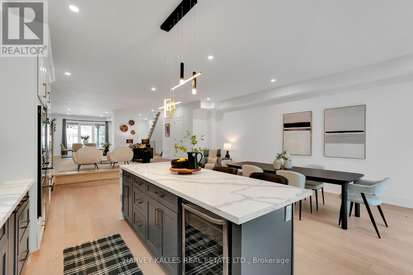 253 Albany Avenue, Toronto (Annex), Ontario  M5R 3C7 - Photo 20 - C12447335