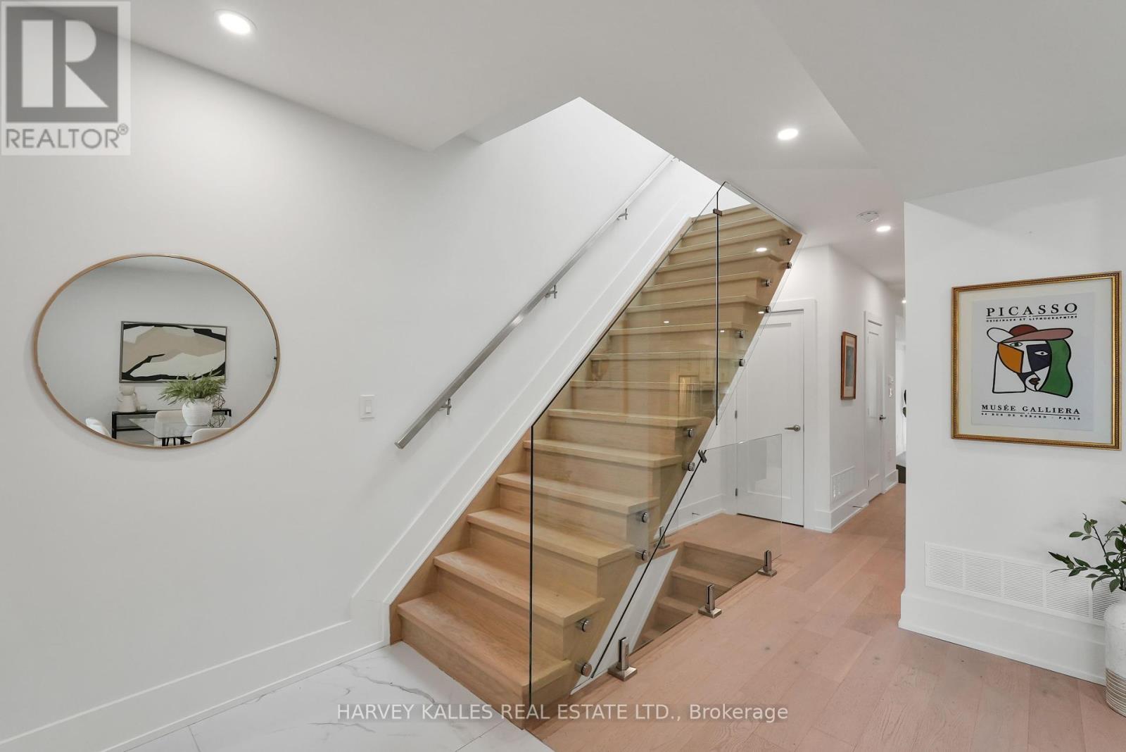 253 Albany Avenue, Toronto (Annex), Ontario  M5R 3C7 - Photo 25 - C12447335