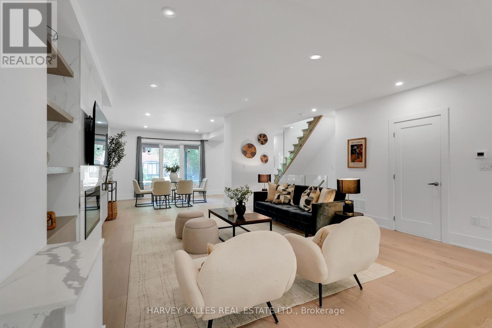 253 Albany Avenue, Toronto (Annex), Ontario  M5R 3C7 - Photo 6 - C12447335