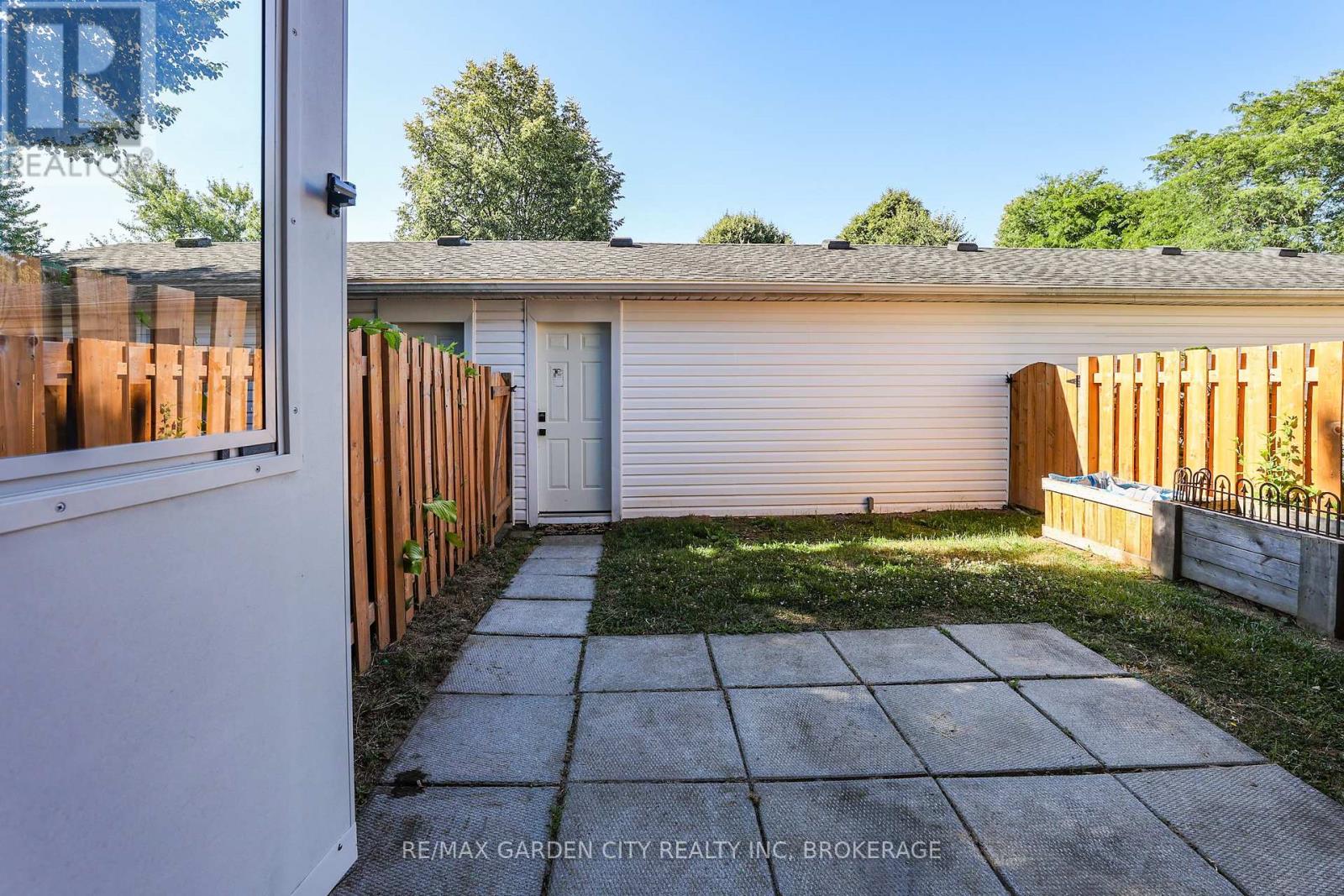 85 - 185 Denistoun Street, Welland, Ontario  L3C 6J6 - Photo 24 - X12447418