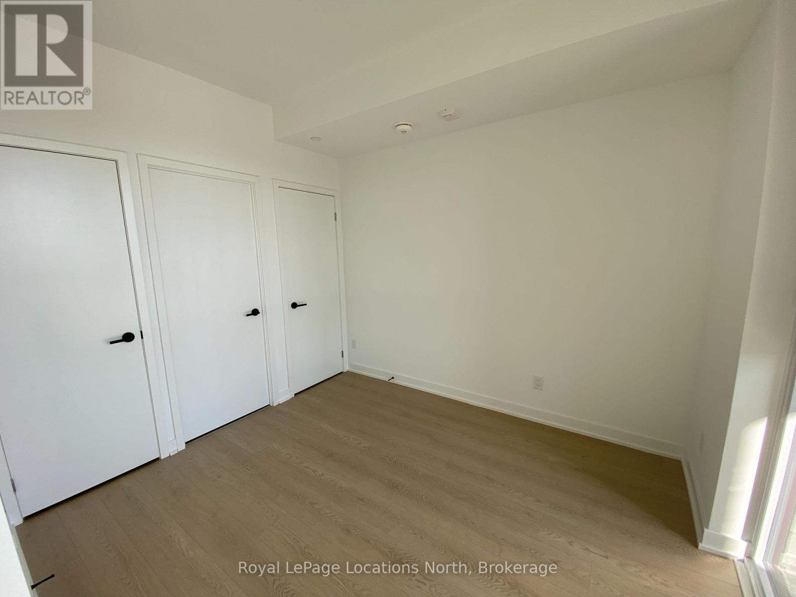 31 Huron Street, Collingwood, Ontario  L9Y 0E8 - Photo 12 - S12447402