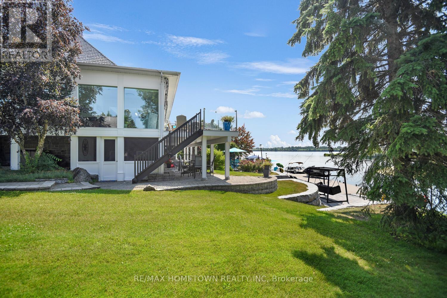 201 Empire Hanna Road E, Edwardsburgh/cardinal, Ontario  K0E 1E0 - Photo 35 - X12447363