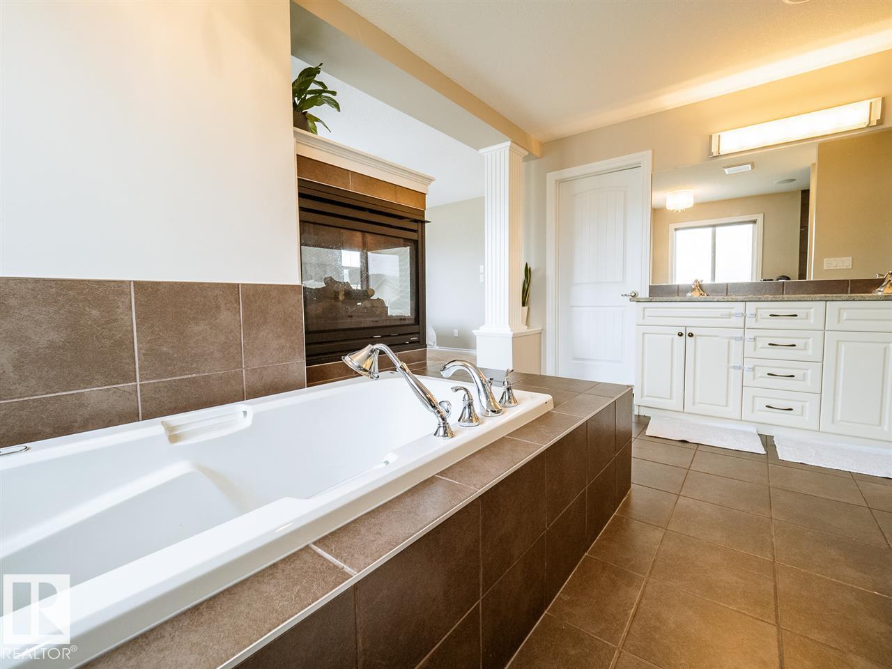 1618 Wates Cl Sw, Edmonton, Alberta  T6W 0X5 - Photo 27 - E4458759