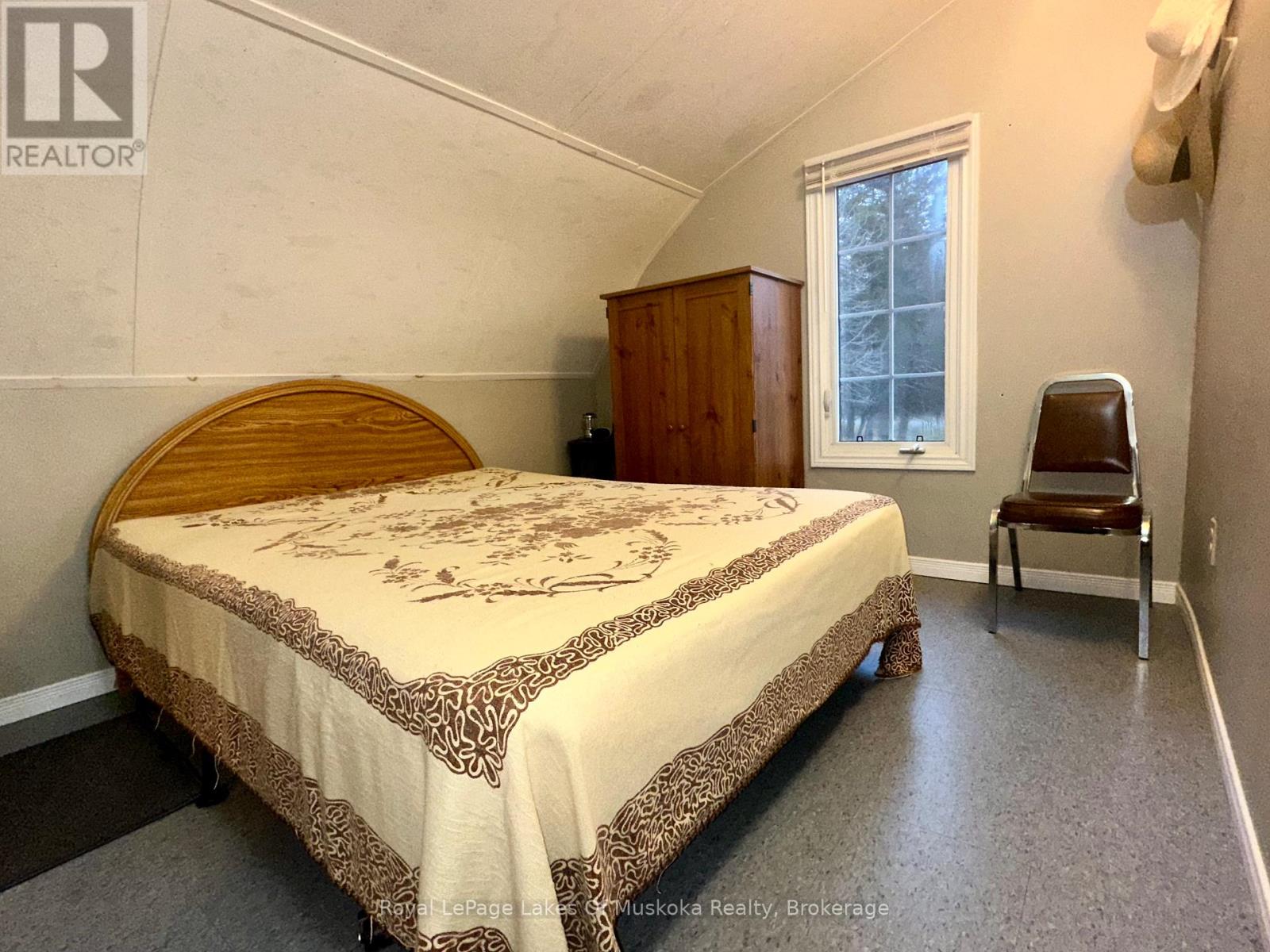 112 510 Highway, Magnetawan, Ontario  P0A 1P0 - Photo 13 - X12447341