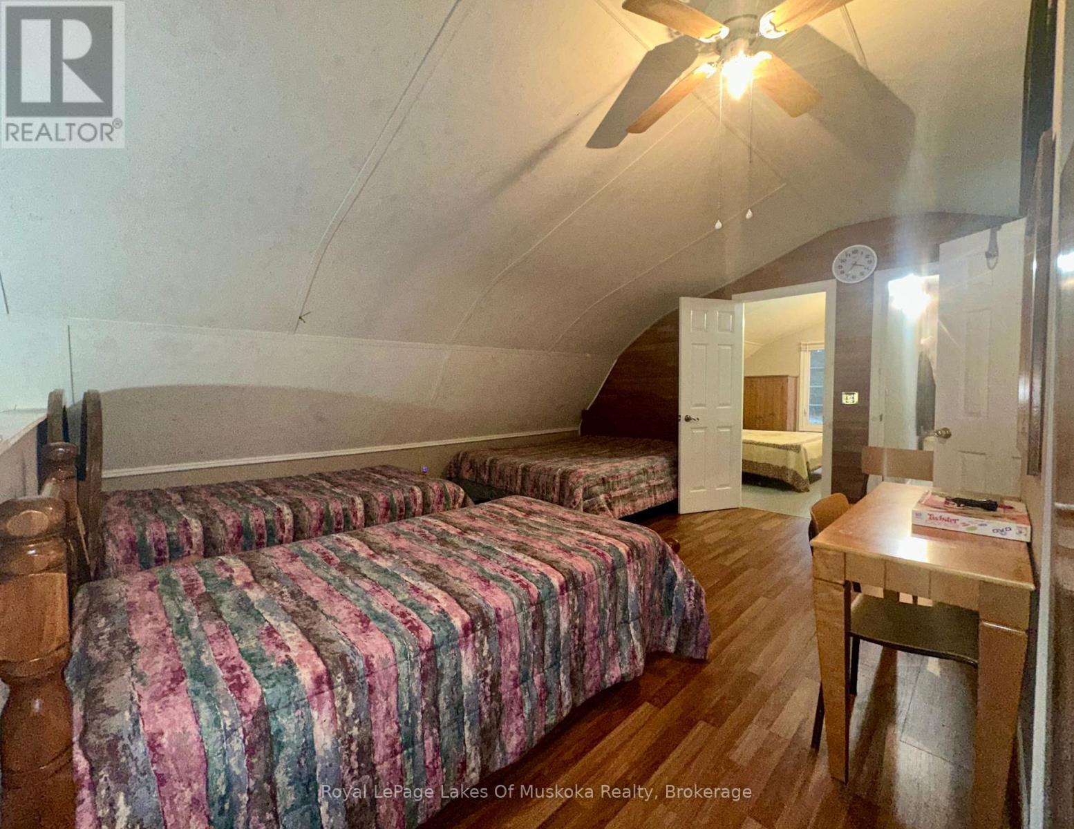 112 510 Highway, Magnetawan, Ontario  P0A 1P0 - Photo 15 - X12447341
