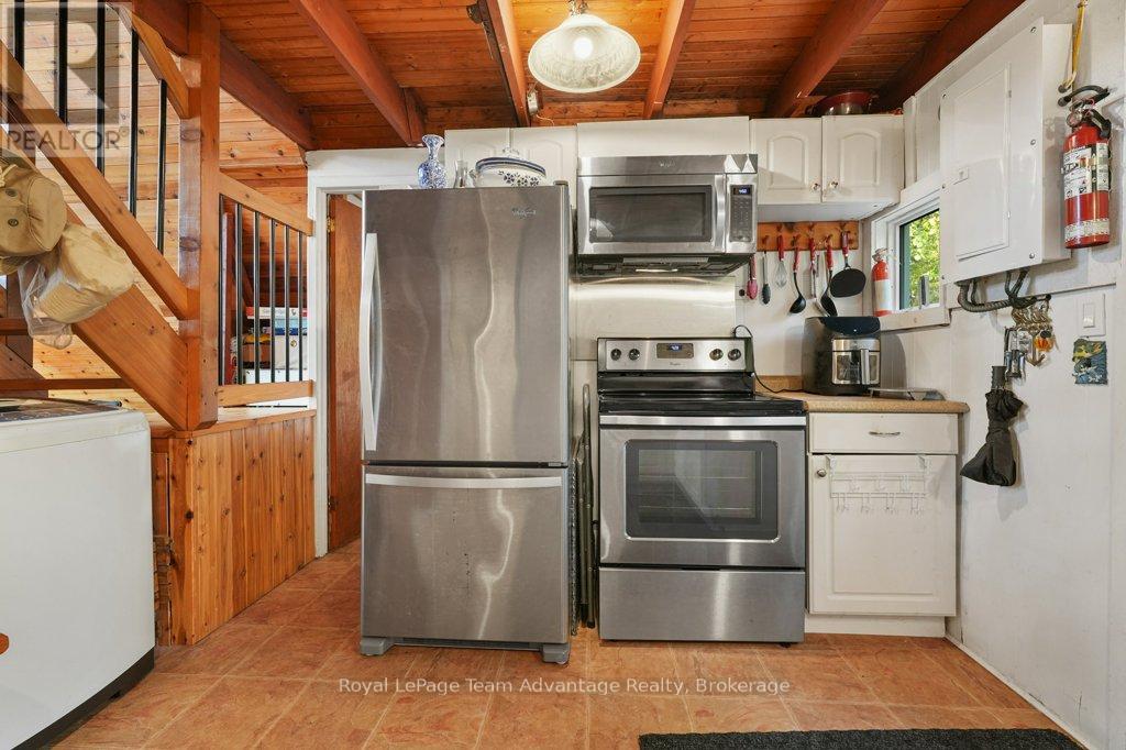 52 Windfall Lake Road, Seguin, Ontario  P2A 0B2 - Photo 19 - X12447385