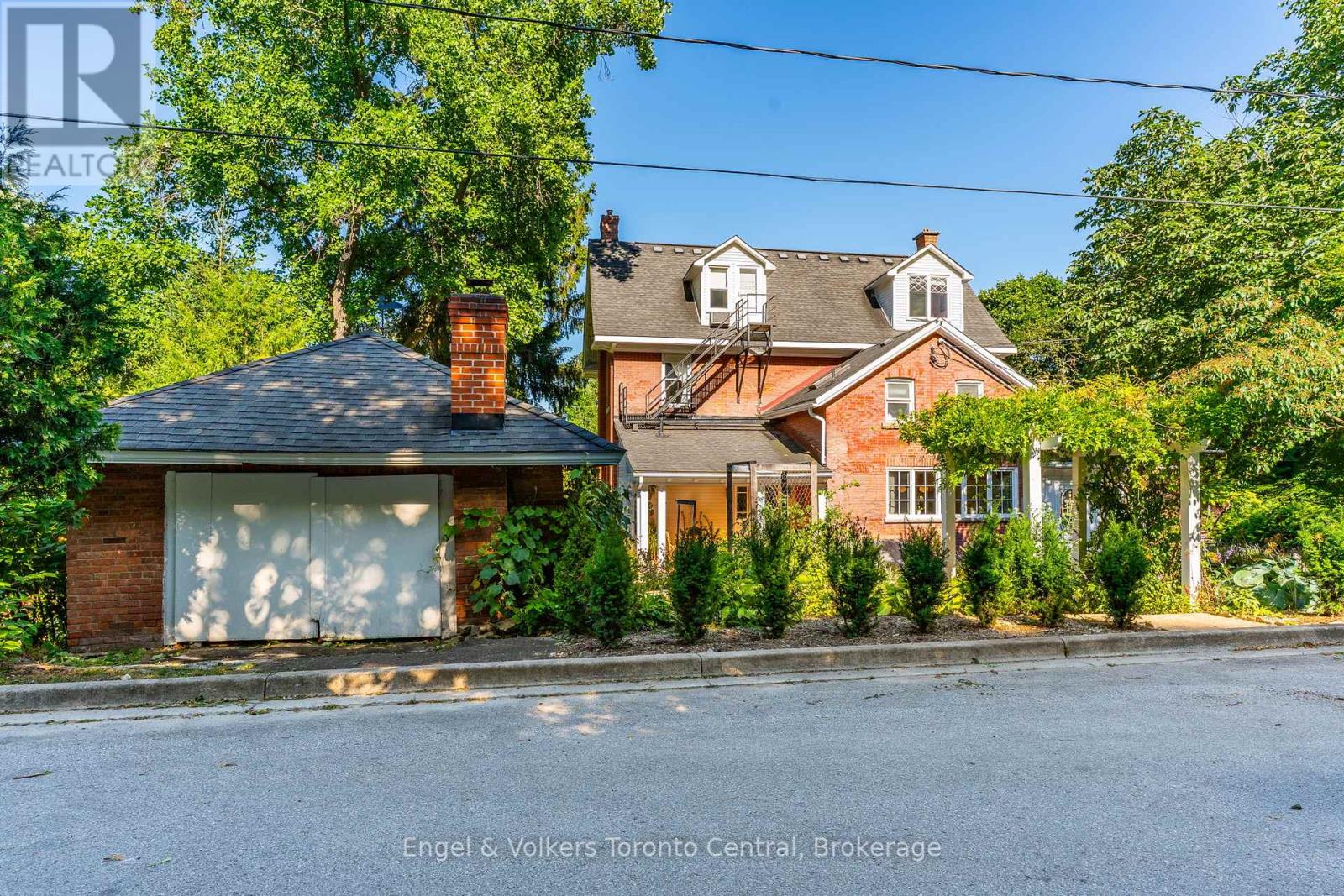 1050 4th Avenue W, Owen Sound, Ontario  N4K 4V9 - Photo 40 - X12447401