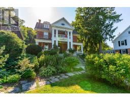 1050 4TH AVENUE W, Owen Sound, Ontario