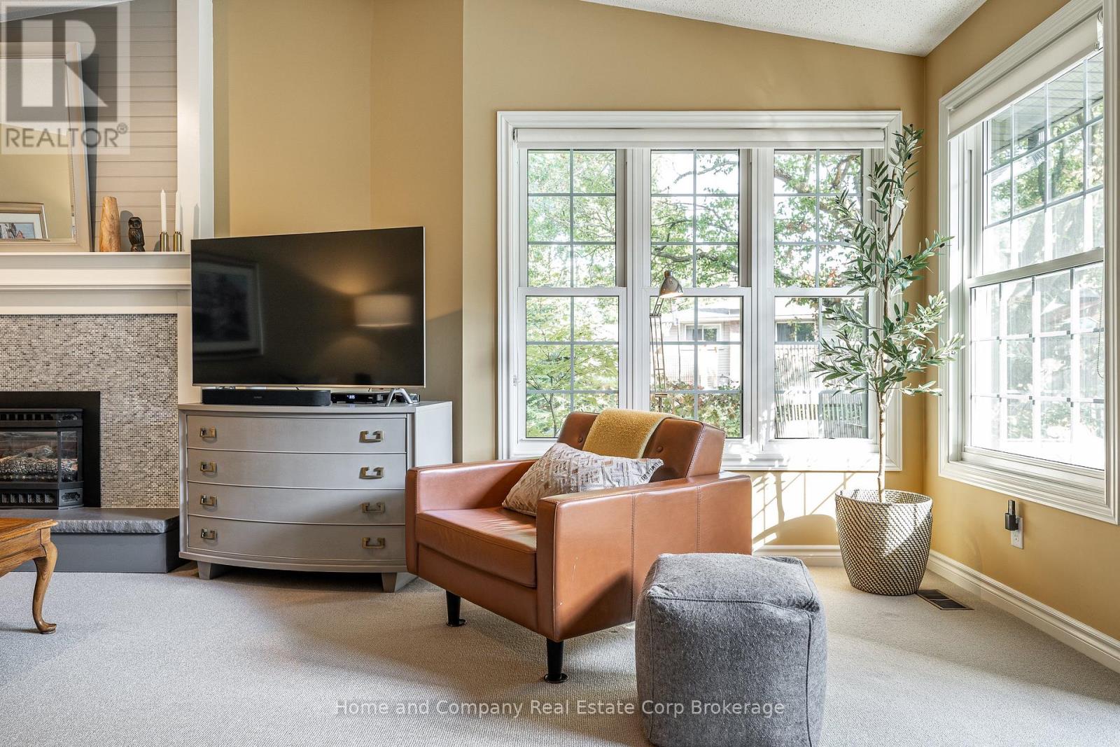 61 Baker Street, Stratford, Ontario  N5A 7A2 - Photo 23 - X12447426