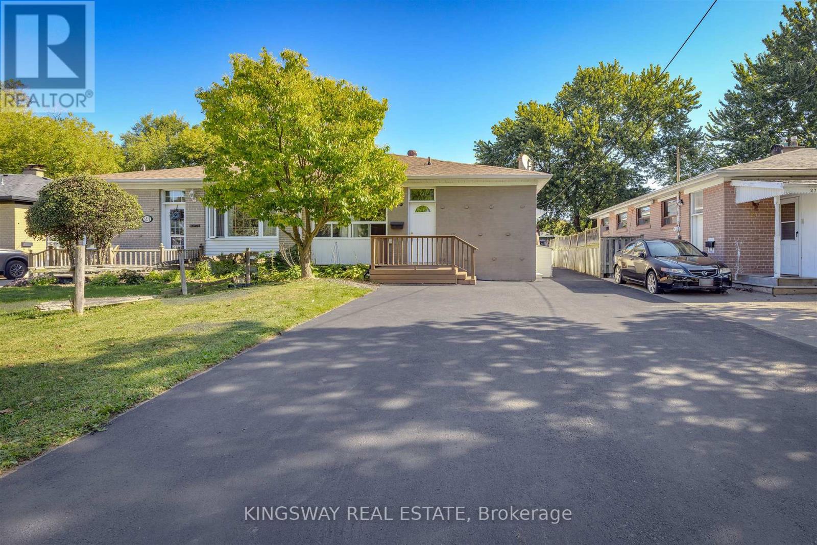 25 Bailey Crescent, Aurora (Aurora Highlands), Ontario  L4G 2B2 - Photo 1 - N12447280