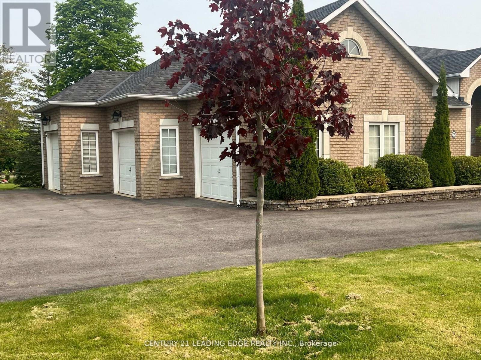 2 Deer Ridge Road, Uxbridge, Ontario  L0C 1A0 - Photo 4 - N12447286