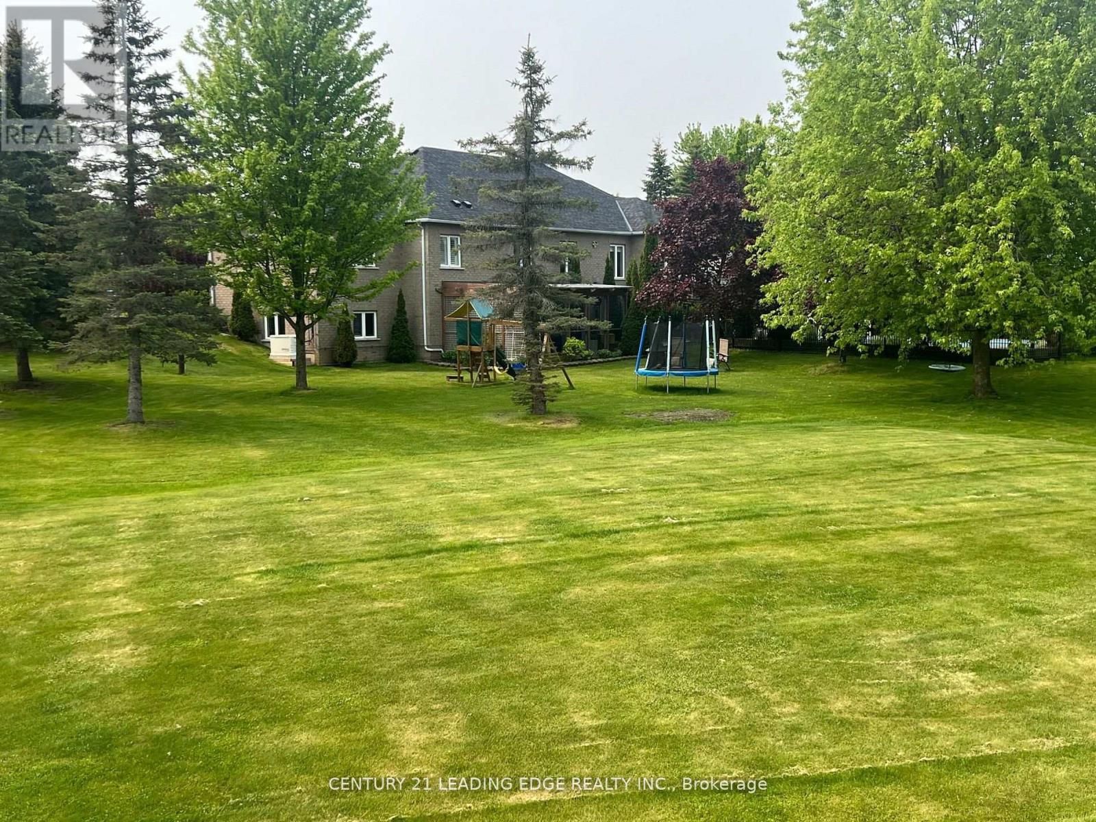 2 Deer Ridge Road, Uxbridge, Ontario  L0C 1A0 - Photo 45 - N12447286