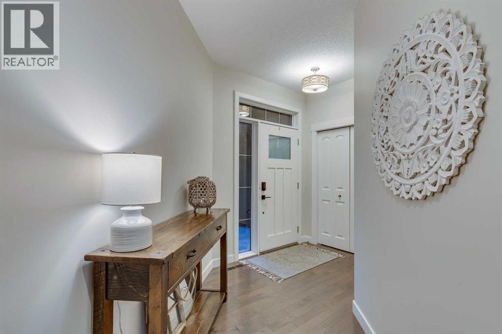 522 Mahogany Manor Se, Calgary, Alberta  T3M 0Y3 - Photo 2 - A2253356