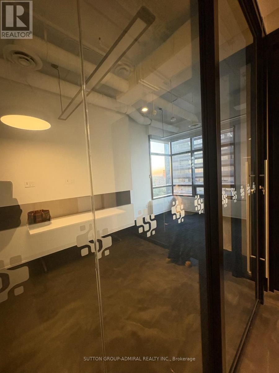 801 - 4789 Yonge Street, Toronto, Ontario  M2N 5M5 - Photo 15 - C12398189