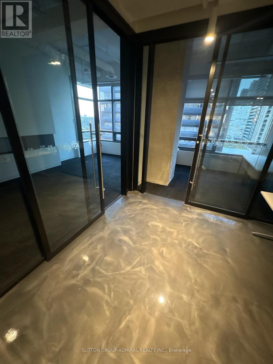 801 - 4789 Yonge Street, Toronto, Ontario  M2N 5M5 - Photo 27 - C12398189