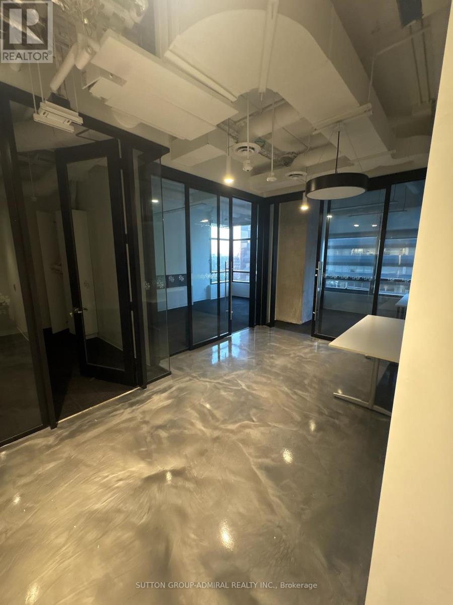 801 - 4789 Yonge Street, Toronto, Ontario  M2N 5M5 - Photo 25 - C12398189