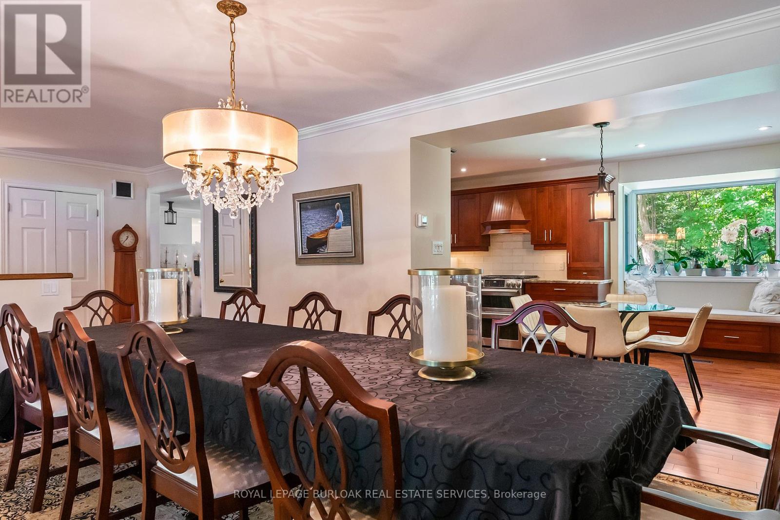 1318 Hillview Crescent, Oakville, Ontario  L6H 2C7 - Photo 10 - W12423041