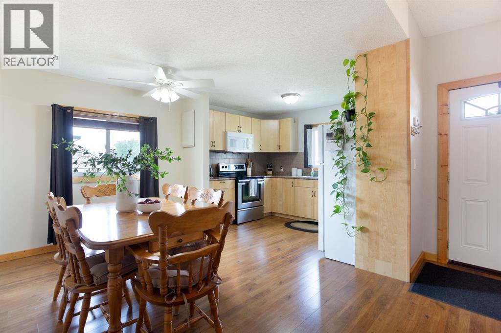69 Spring Dale Circle Se, Airdrie, Alberta  T4A 1P3 - Photo 4 - A2253827