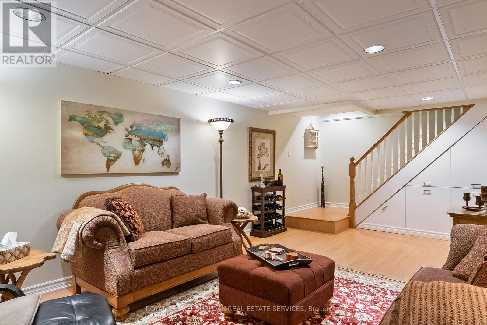 1318 Hillview Crescent, Oakville, Ontario  L6H 2C7 - Photo 34 - W12423041