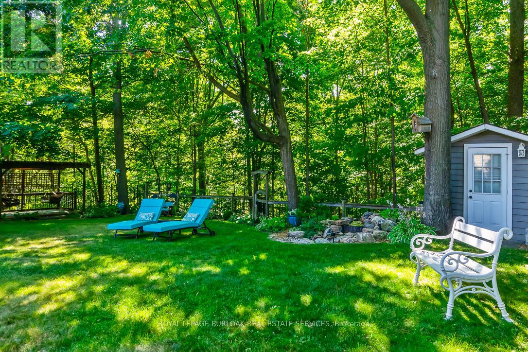 1318 Hillview Crescent, Oakville, Ontario  L6H 2C7 - Photo 40 - W12423041