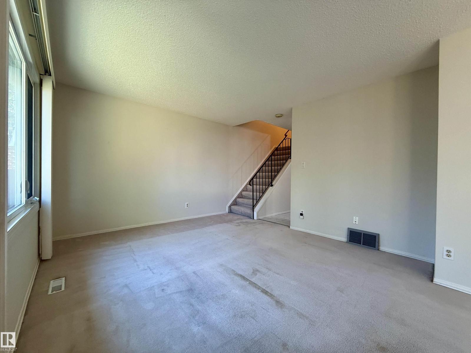 221 Callingwood Pl Nw, Edmonton, Alberta  T5T 2C6 - Photo 20 - E4461015