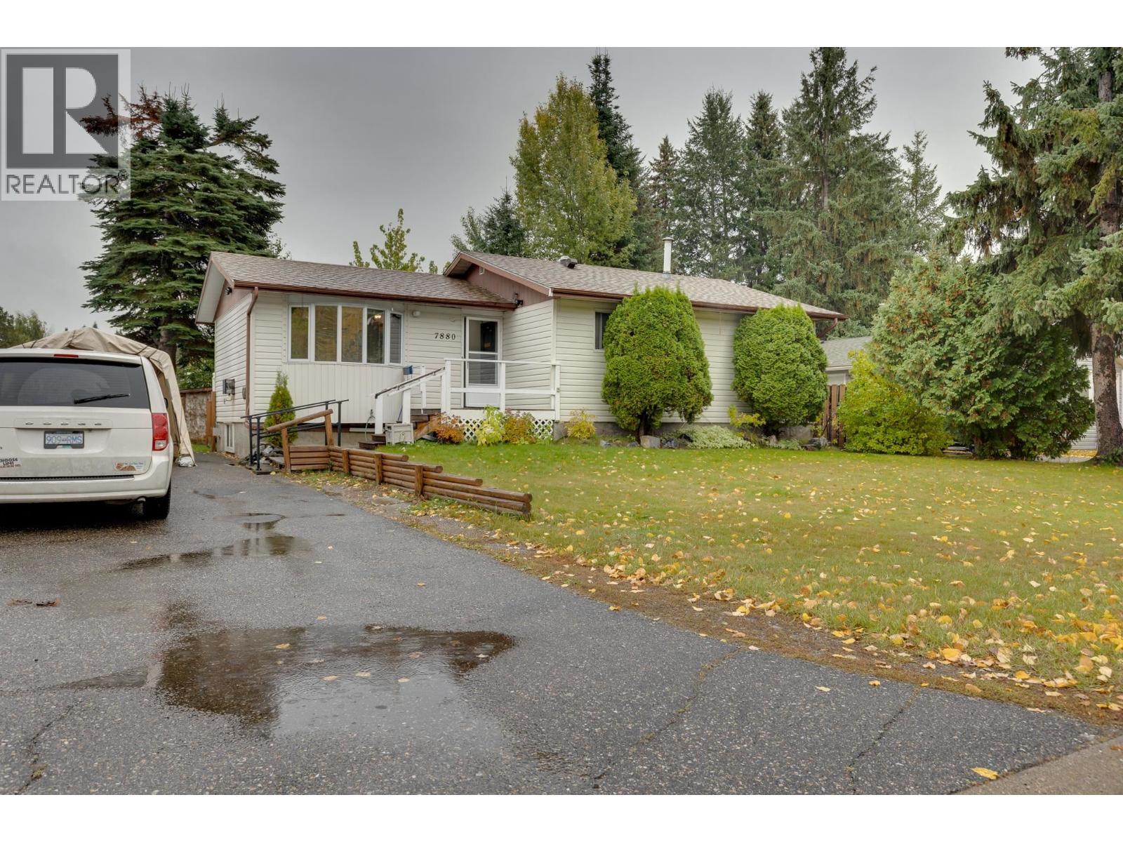 7880 QUEENS CRESCENT, Prince George, British Columbia