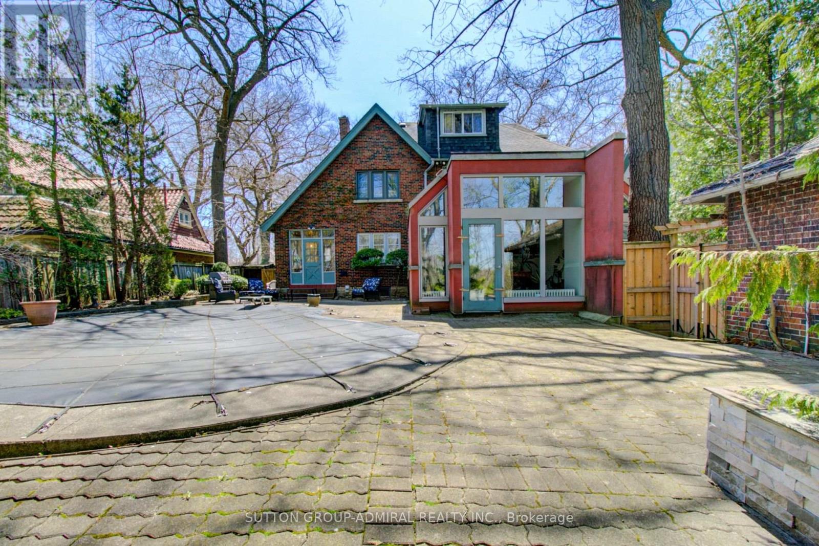 72 Baby Point Road, Toronto, Ontario  M6S 2G3 - Photo 6 - W12447263