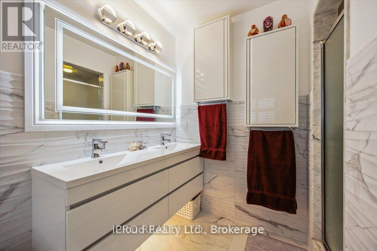 36 Pacific Wind Crescent, Brampton (Sandringham-Wellington), Ontario  L6R 2B1 - Photo 27 - W12447264