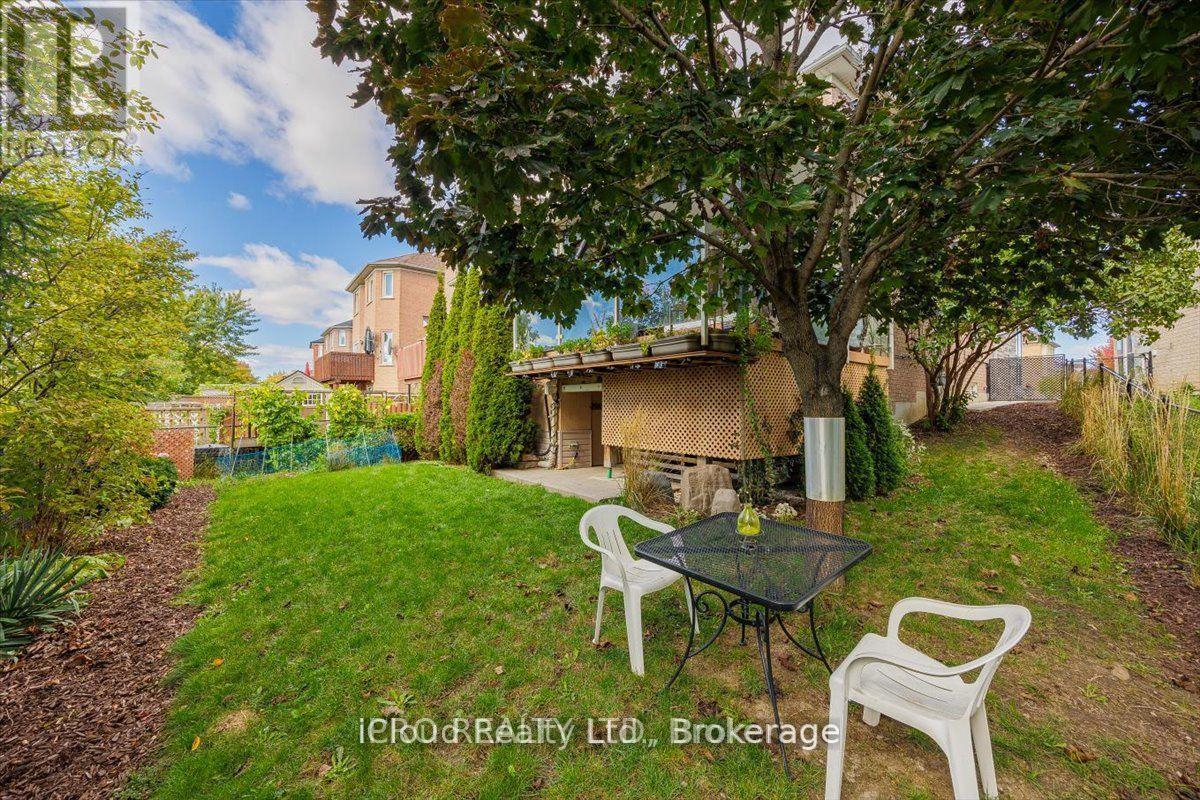 36 Pacific Wind Crescent, Brampton (Sandringham-Wellington), Ontario  L6R 2B1 - Photo 33 - W12447264