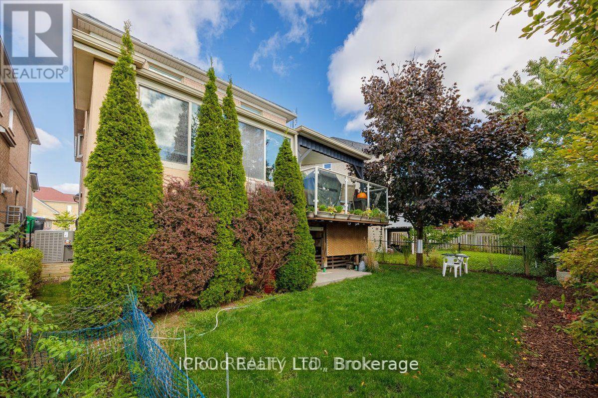 36 Pacific Wind Crescent, Brampton (Sandringham-Wellington), Ontario  L6R 2B1 - Photo 36 - W12447264