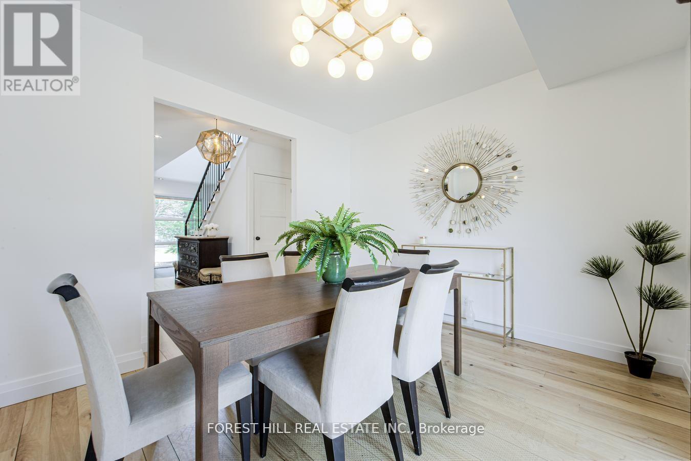 193 Lakewood Drive, Oakville (Co Central), Ontario  L6K 1B3 - Photo 16 - W12447268