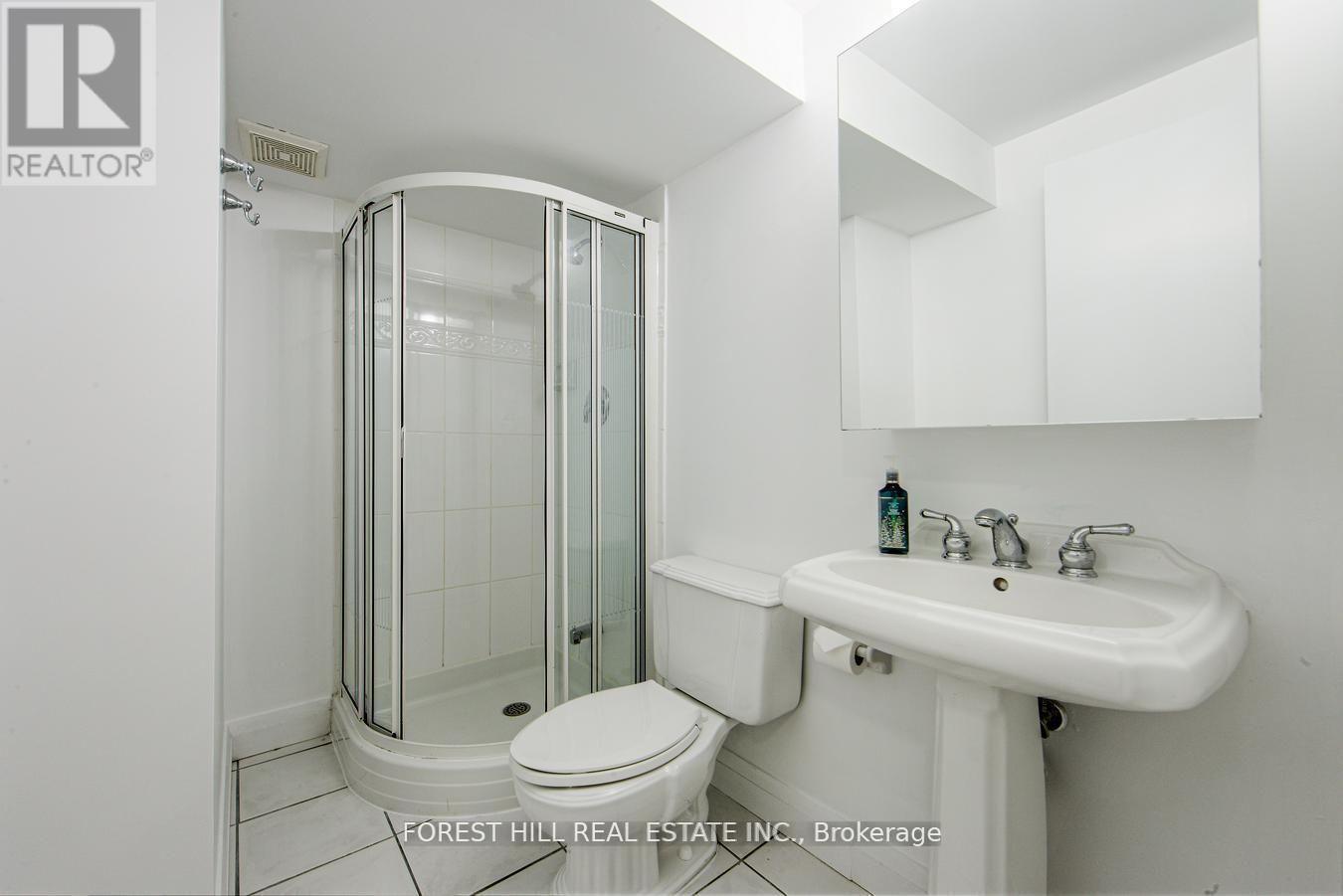 193 Lakewood Drive, Oakville (Co Central), Ontario  L6K 1B3 - Photo 45 - W12447268