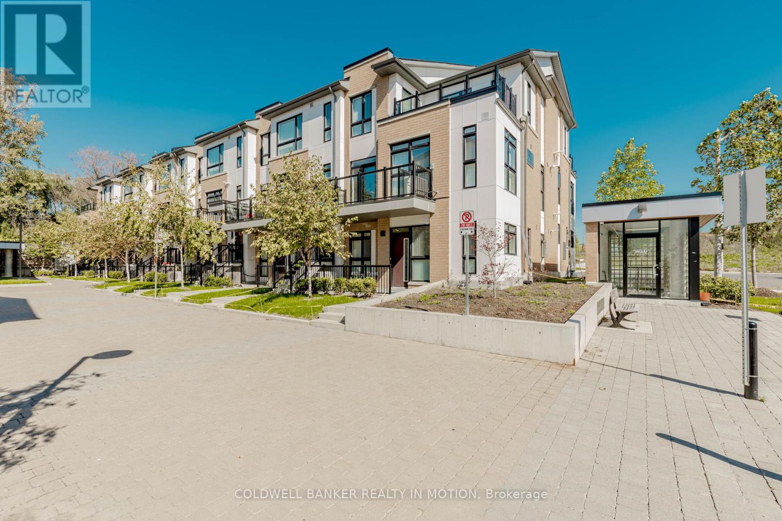 Th203 - 90 Canon Jackson Drive, Toronto (Brookhaven-Amesbury), Ontario  M6M 0C1 - Photo 1 - W12447269