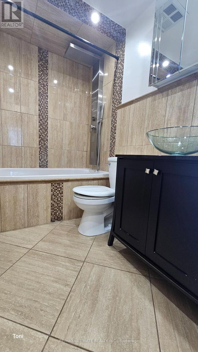 1404 - 10 Martha Eaton Way, Toronto, Ontario  M6M 5B3 - Photo 16 - W12447313