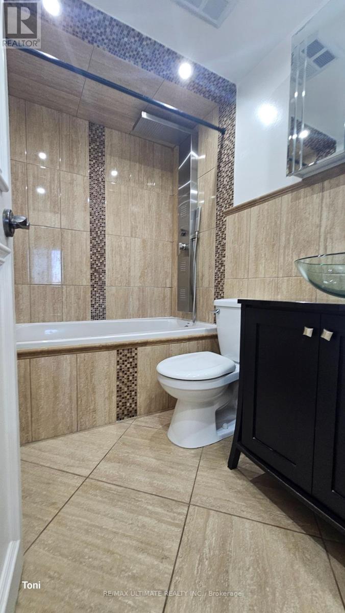 1404 - 10 Martha Eaton Way, Toronto, Ontario  M6M 5B3 - Photo 17 - W12447313
