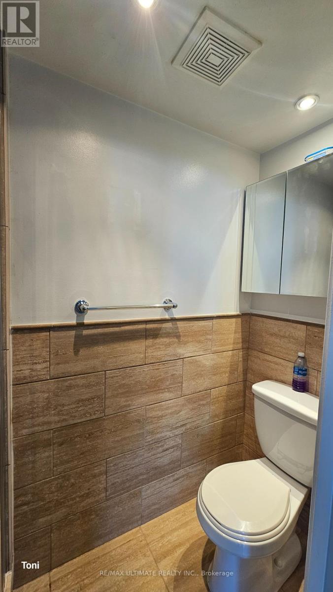 1404 - 10 Martha Eaton Way, Toronto, Ontario  M6M 5B3 - Photo 21 - W12447313