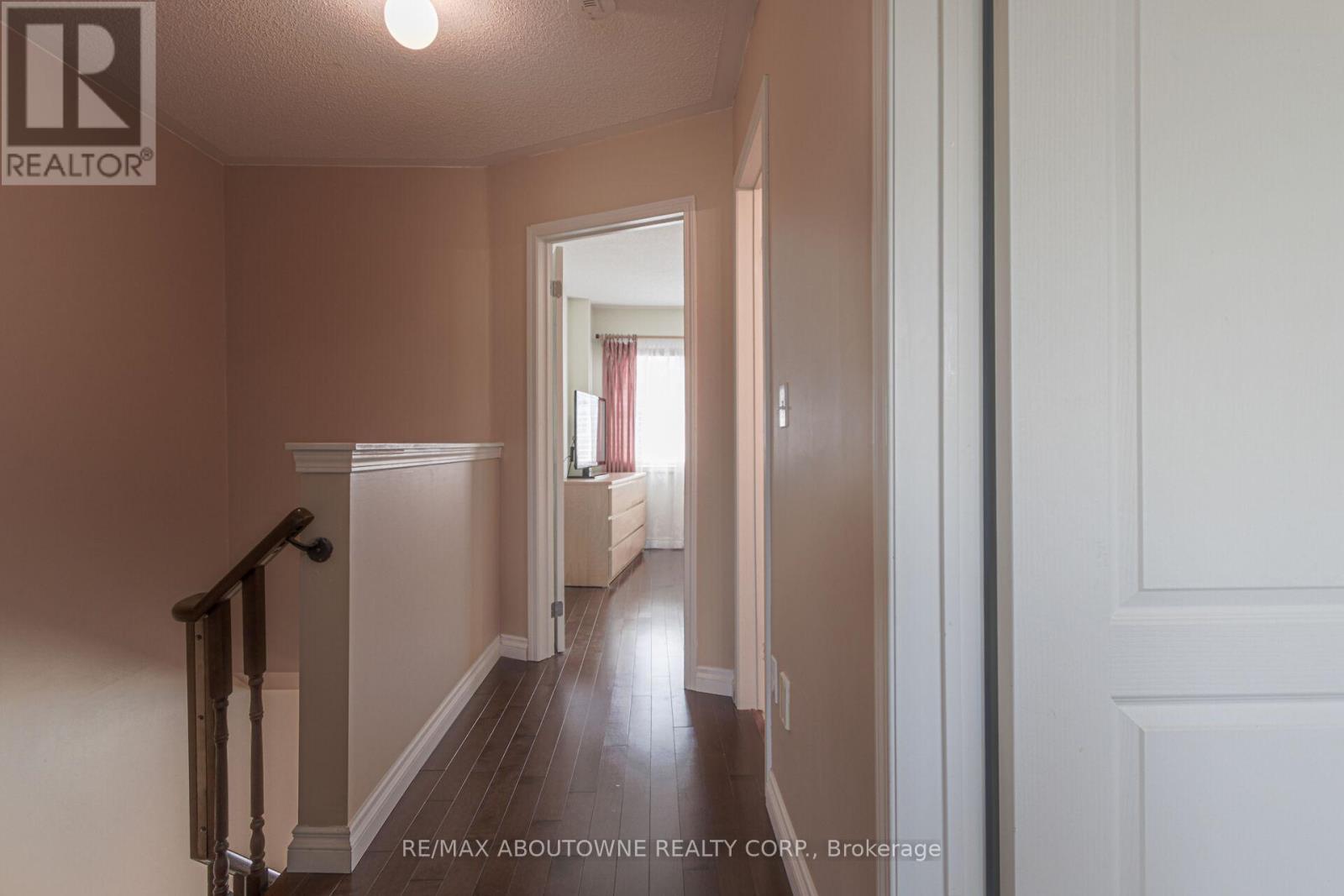 327 - 3030 Breakwater Court, Mississauga, Ontario  L5B 4N7 - Photo 16 - W12447324