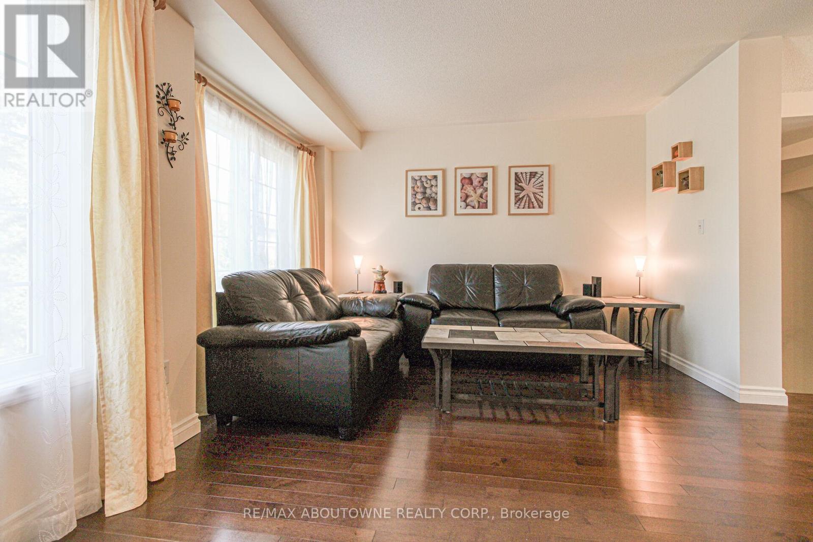327 - 3030 Breakwater Court, Mississauga, Ontario  L5B 4N7 - Photo 9 - W12447324