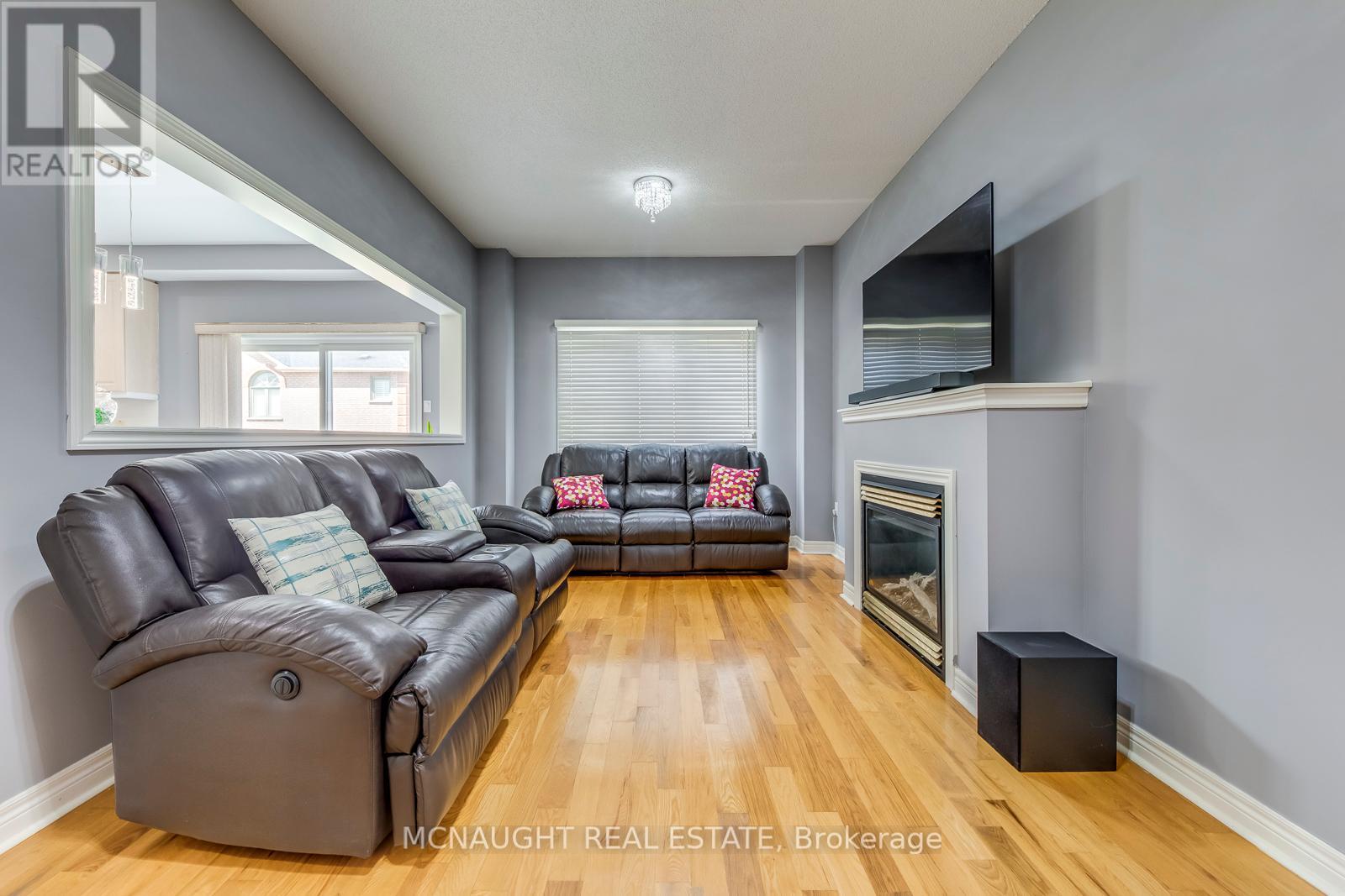 101 Letty Avenue, Brampton, Ontario  L6Y 5E1 - Photo 14 - W12447338