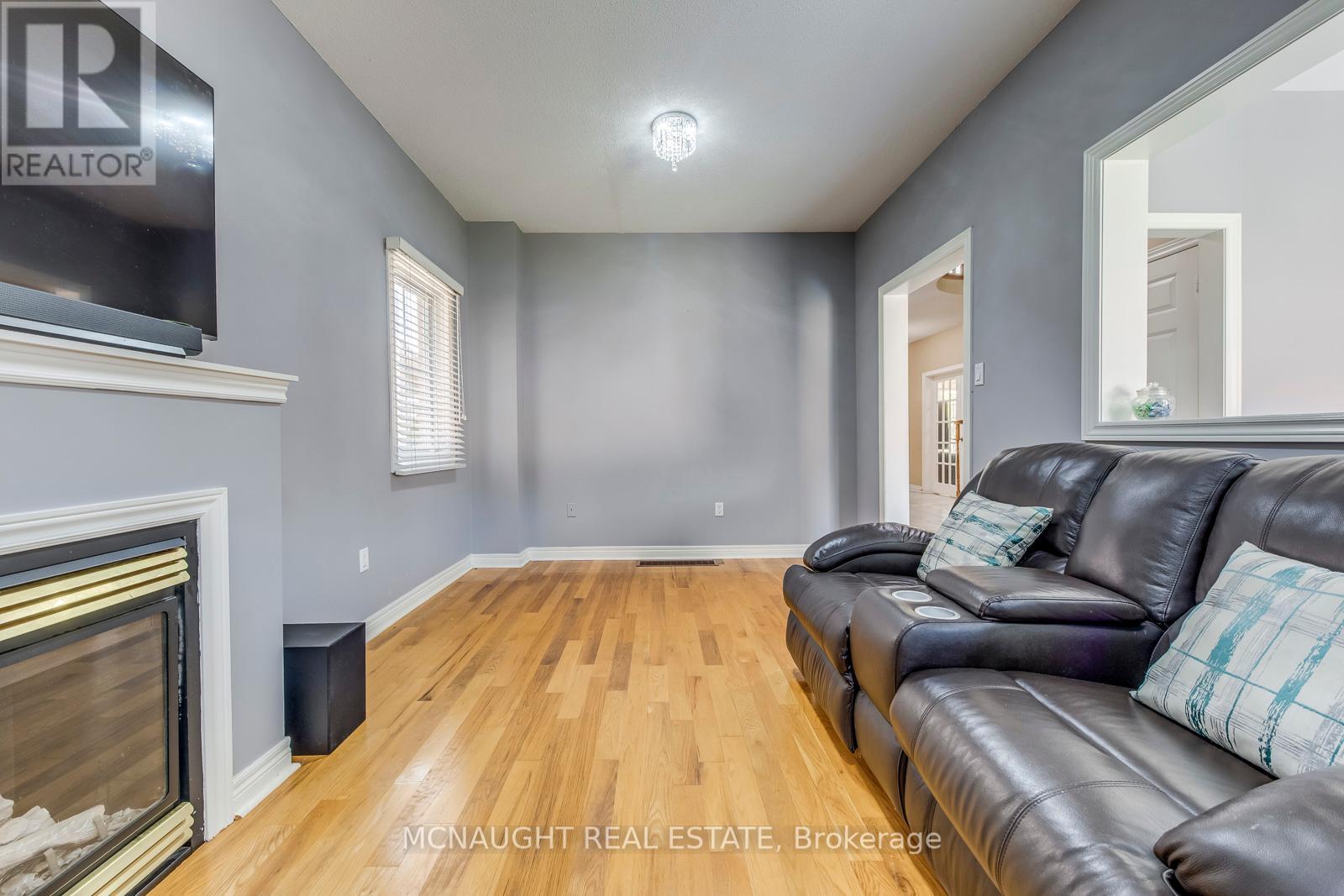 101 Letty Avenue, Brampton, Ontario  L6Y 5E1 - Photo 16 - W12447338