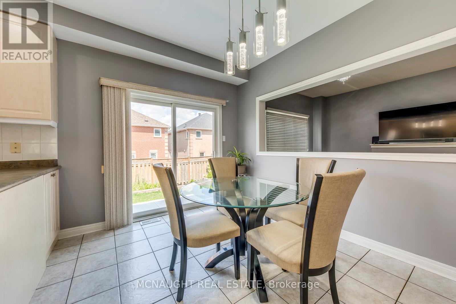 101 Letty Avenue, Brampton, Ontario  L6Y 5E1 - Photo 19 - W12447338