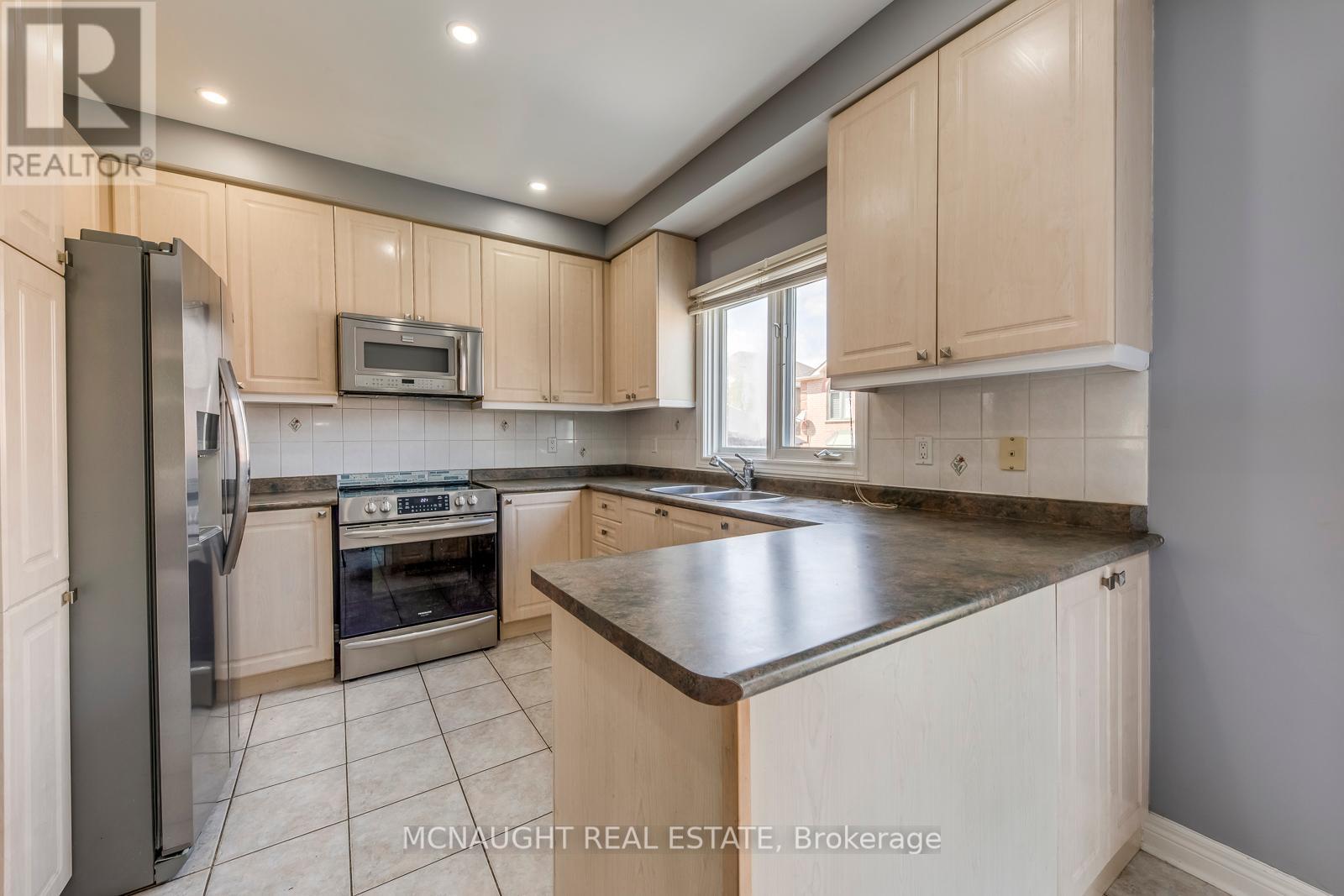101 Letty Avenue, Brampton, Ontario  L6Y 5E1 - Photo 21 - W12447338