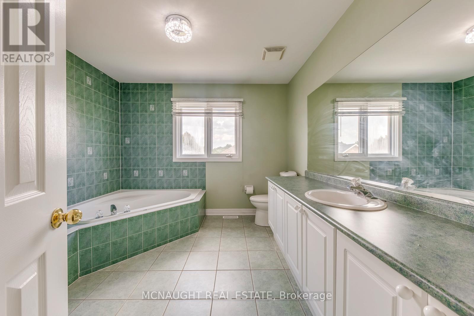 101 Letty Avenue, Brampton, Ontario  L6Y 5E1 - Photo 35 - W12447338