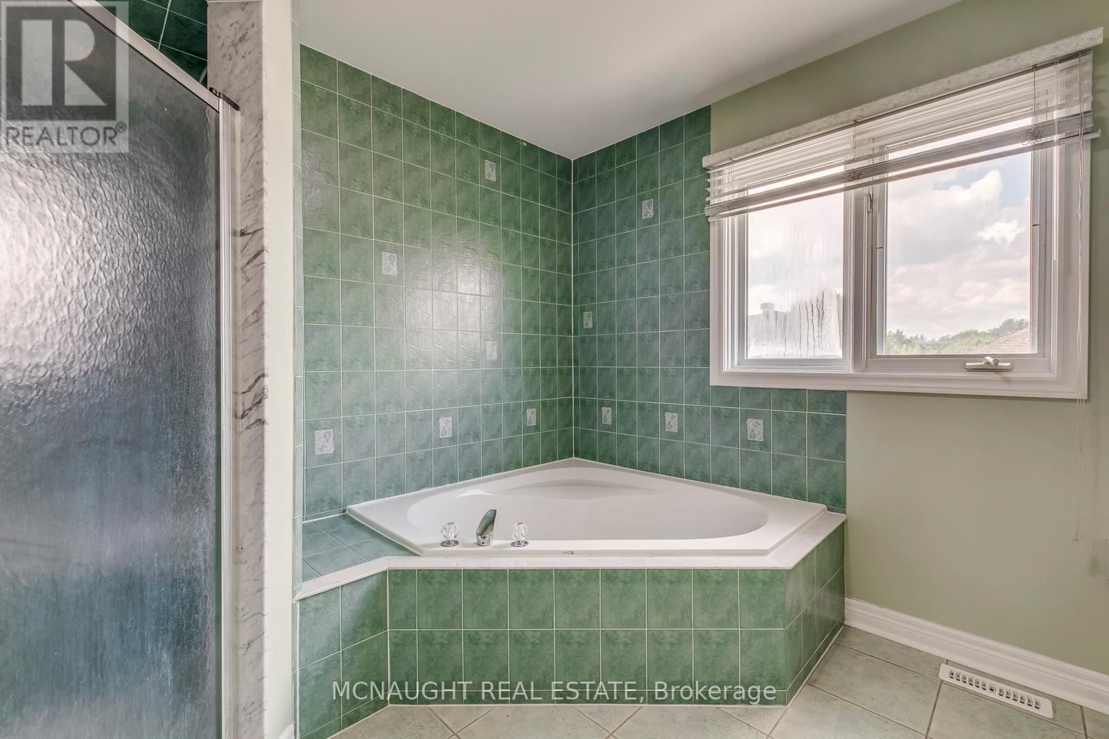 101 Letty Avenue, Brampton, Ontario  L6Y 5E1 - Photo 36 - W12447338