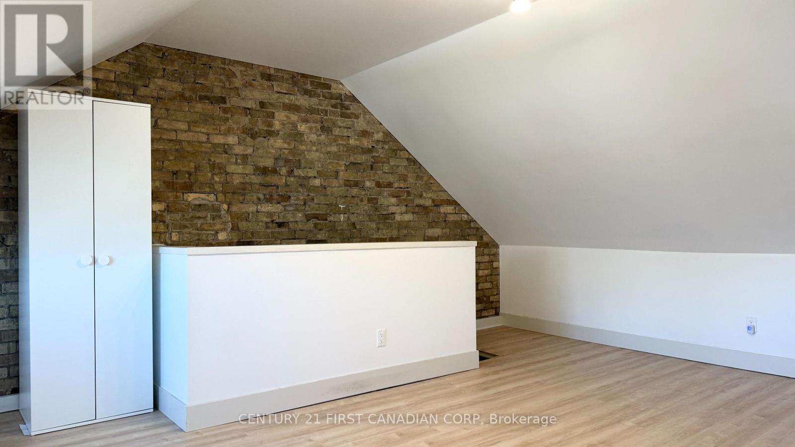 Apartment 2 - 857 Dundas Street, London East, Ontario  N5W 2Z8 - Photo 13 - X12400240