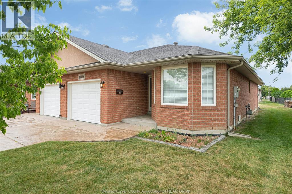 MLS# 25025407: 11146 FIRGROVE, Windsor, Canada
